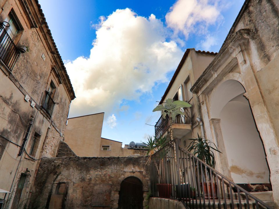 Properties for sale in Sicily, Italy Kyero